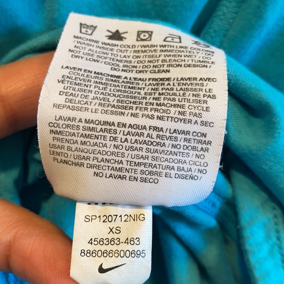 Nike workout shirt short sleeve dri fit v neck XS - Picture 8 of 10